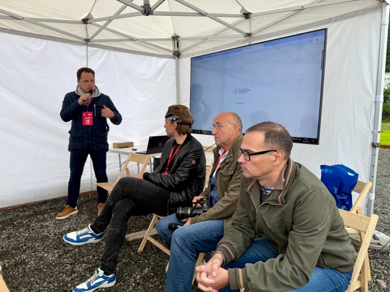 Роман Косыгин, Антон Мамон, Павел Жданов и Василий Авченко. Фото: ИА KamchatkaMedia